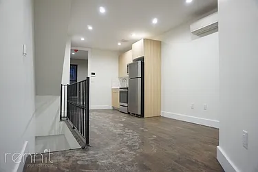 Rented by Rennit Inc.