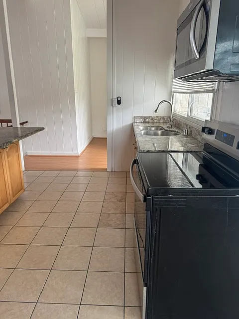 2347 Beckwith Street - 1 — Photo 3
