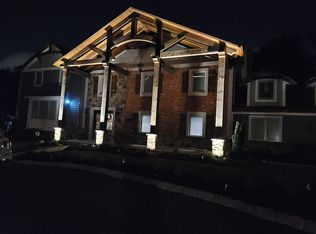 2 Fairview Dr, North Caldwell, NJ 07006
