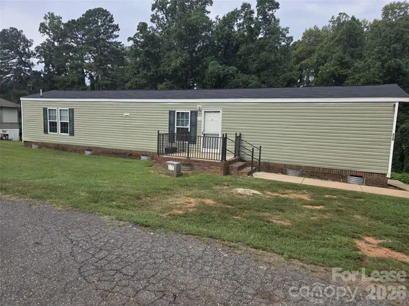 213 Kimberly Cir, Dallas, NC 28034