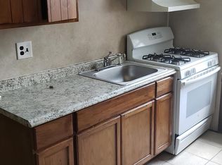 110 W State St APT 3A, Trenton, NJ 08608
