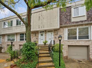 1918 Wilmette Ave UNIT B, Wilmette, IL 60091