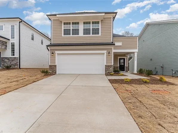 5906 Crossview Dr, Kernersville, NC 27284