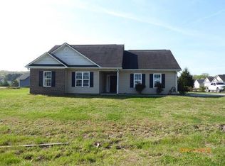 100 Heritage Dr, Calhoun, GA 30701