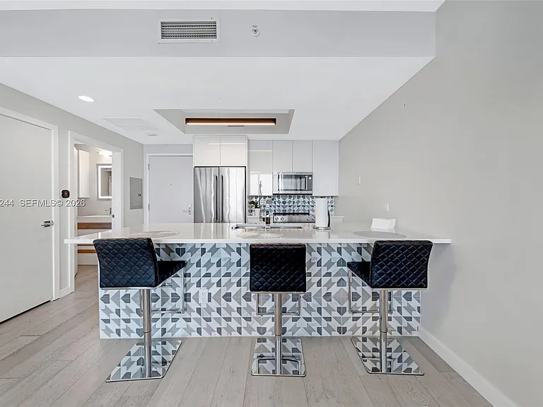 888 Biscayne Blvd #3907 — Photo 7