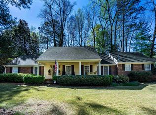 529 Ridgecrest Rd, Lagrange, GA 30240