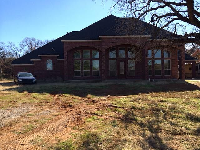 1st image of 5904 Post Oak Dr