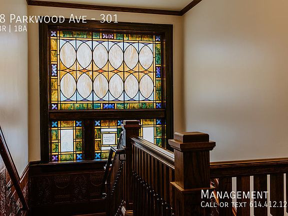 3rd image of 48 Parkwood Ave Unit 301