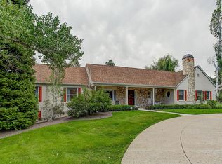 12 Glenridge Dr, Littleton, CO 80123