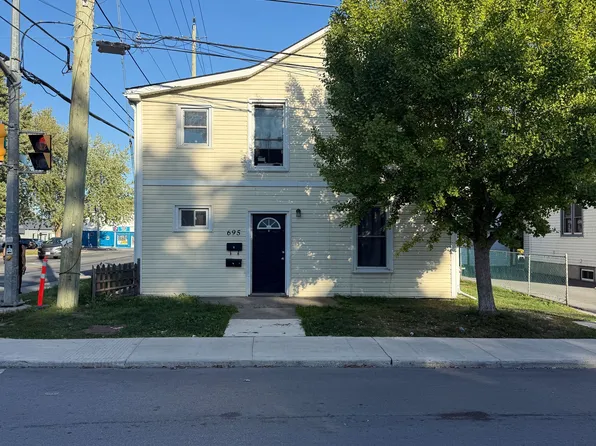 695 Victoria St, Kingston, ON K7K 4S6