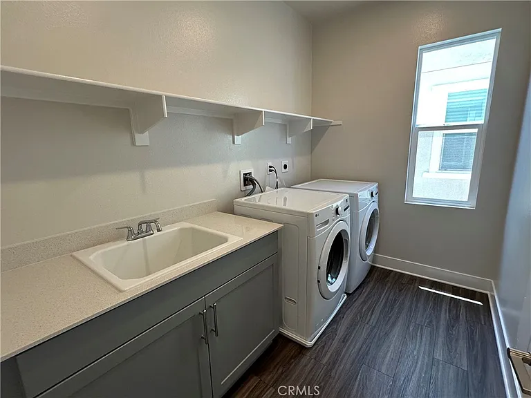 16668 Bristlecone Ave — Photo 23