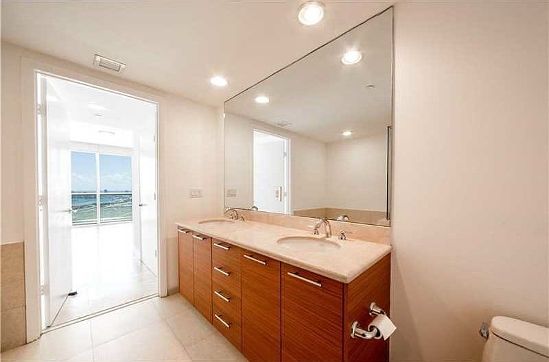 1st image of 50 Biscayne Blvd APT 4310
