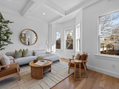 16 Lawrence St #1, Charlestown, MA, 02129