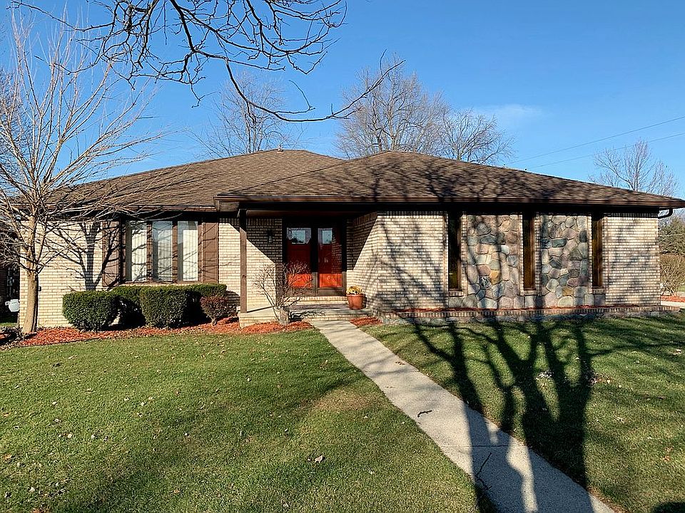 open 1/24 12-3 586.805.3500