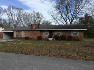 7124 Hillcrest Dr, Milan, TN 38358