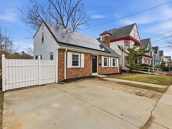 4th image of 65 Perham St