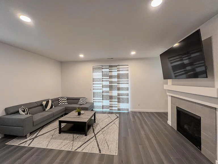 833 S 23rd Ave — Photo 13