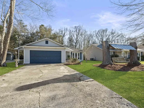 17526 Roble Ave, Greenwell Springs, LA 70739