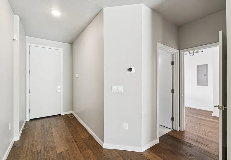 3520 N Prospect Ln #1 — Photo 39