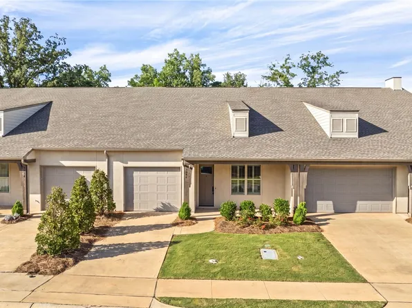 3024 Lakewood Ln, Opelika, AL 36801