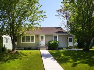 131 Oak St, Pleasant Gap, PA 16823