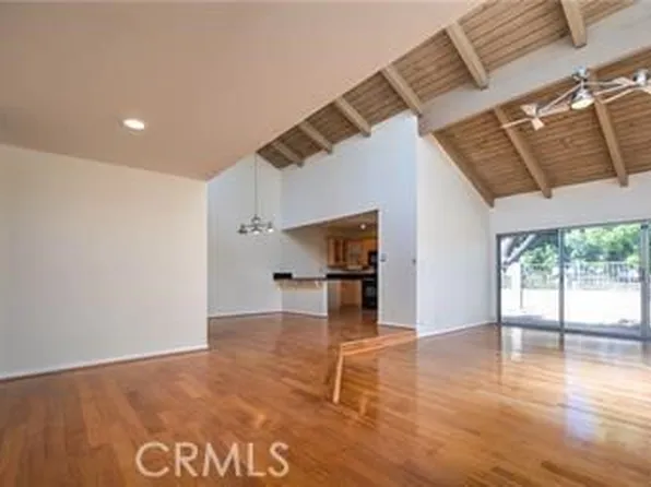 2 Ash Tree Ln #77, Irvine, CA 92612