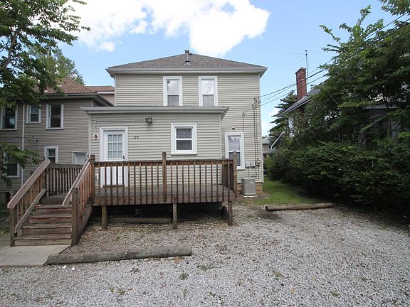 5th image of 139 W Northwood Ave