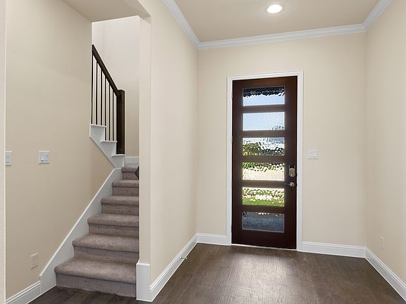 5th image of 3802 Clara Dr