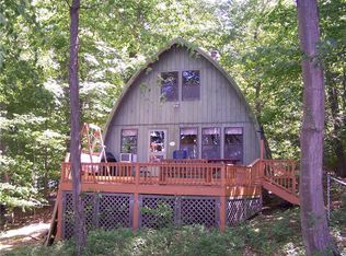 9169 Lake View Dr, Sodus Point, NY 14555