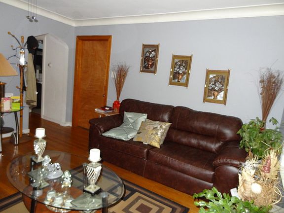 3rd image of 1629 Elmwood Ave
