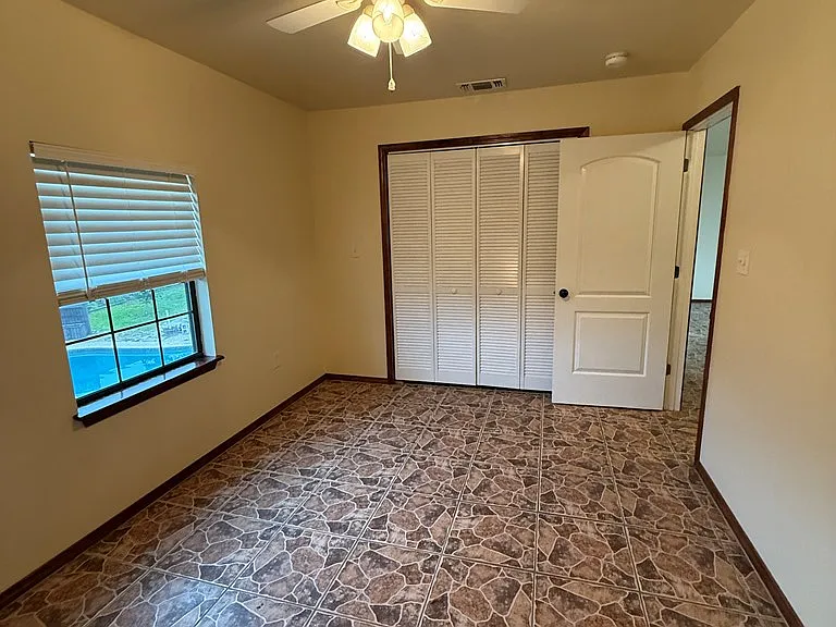 1441 E Hidden Acres Rd — Photo 9