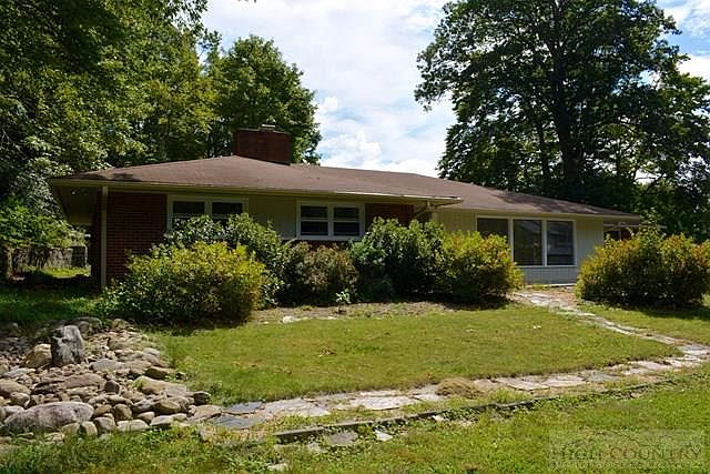 2nd image of 116 E Glendale Dr