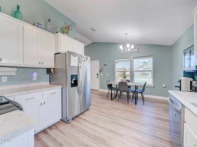 6328 Olokee St — Photo 9
