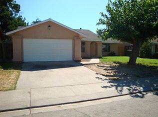 2200 Venus Dr, Ceres, CA 95307