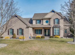 14271 Taddington Dr, Granger, IN 46530