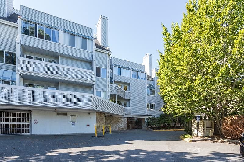 1st image of 7751 Minoru Blvd #114