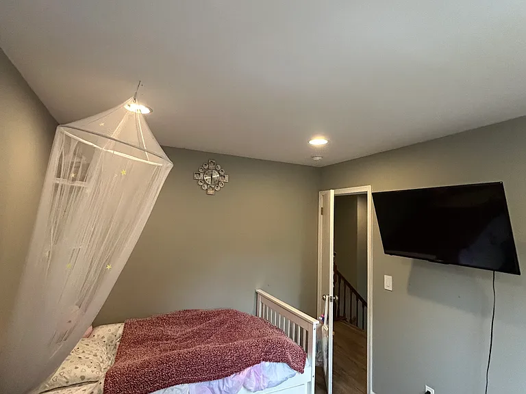 448 Saint Giles Ct — Photo 15