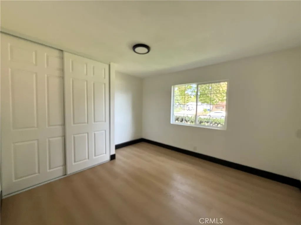 3 bed, 1354 sqft, $3,497 — Photo 4