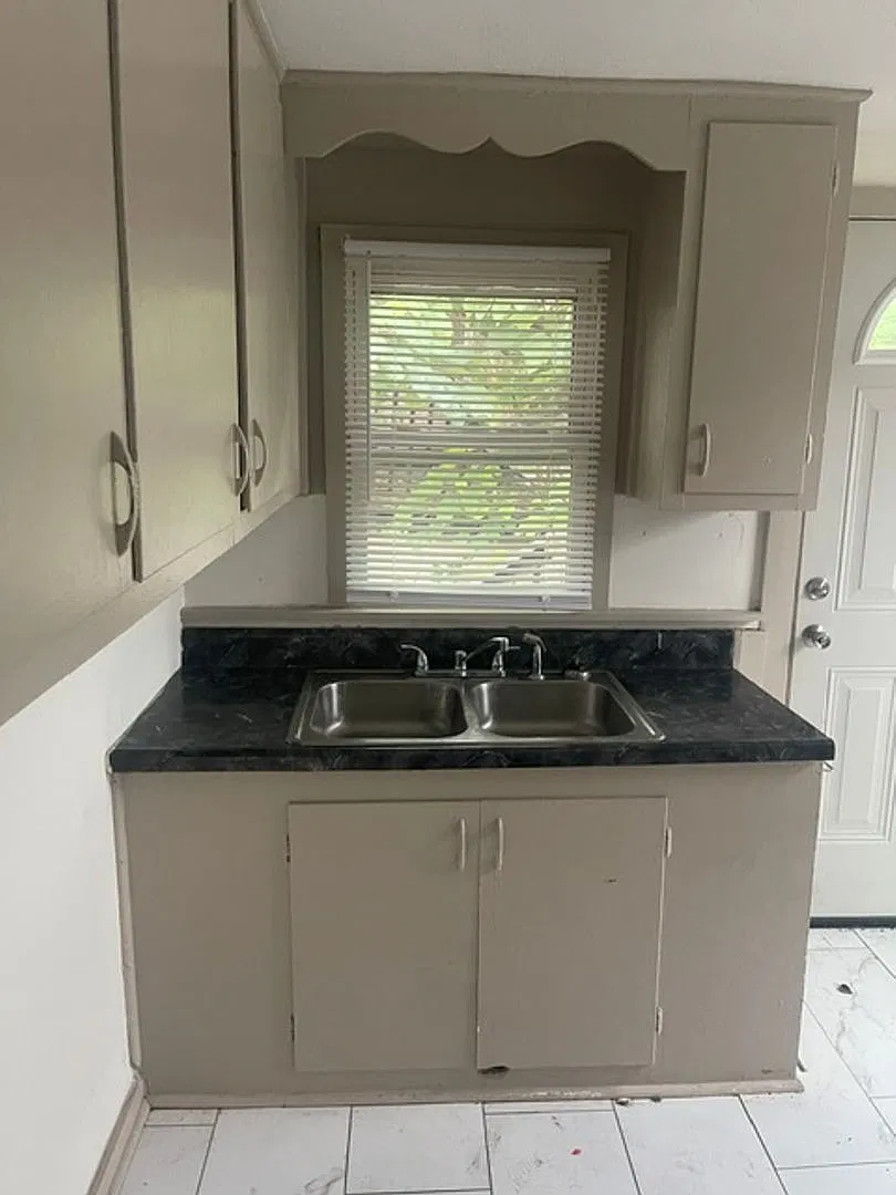 Single Family House — Photo 4
