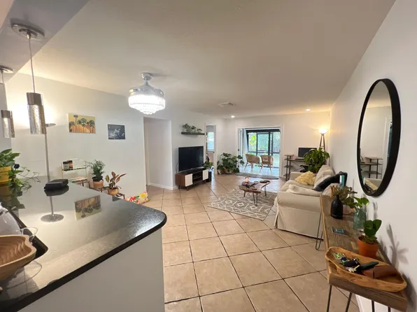 5265 E Bay Dr APT 913, Clearwater, FL 33764