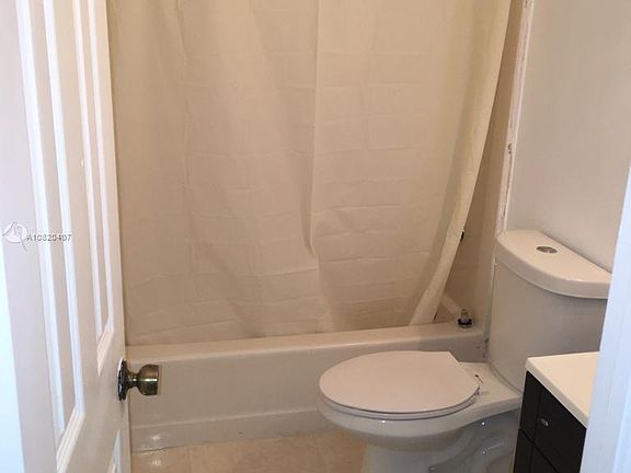 4th image of 116 San Remo Blvd