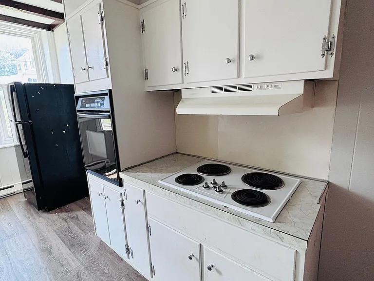 3004 Lehigh St — Photo 6