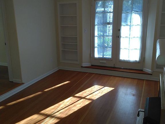 4th image of 408-412 Leland Ave #412A