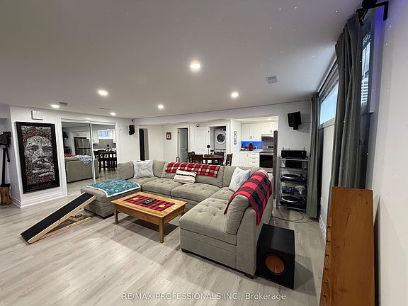 3rd image of 19 Greencoat Rd