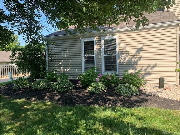 3rd image of 8715 Bayport Dr