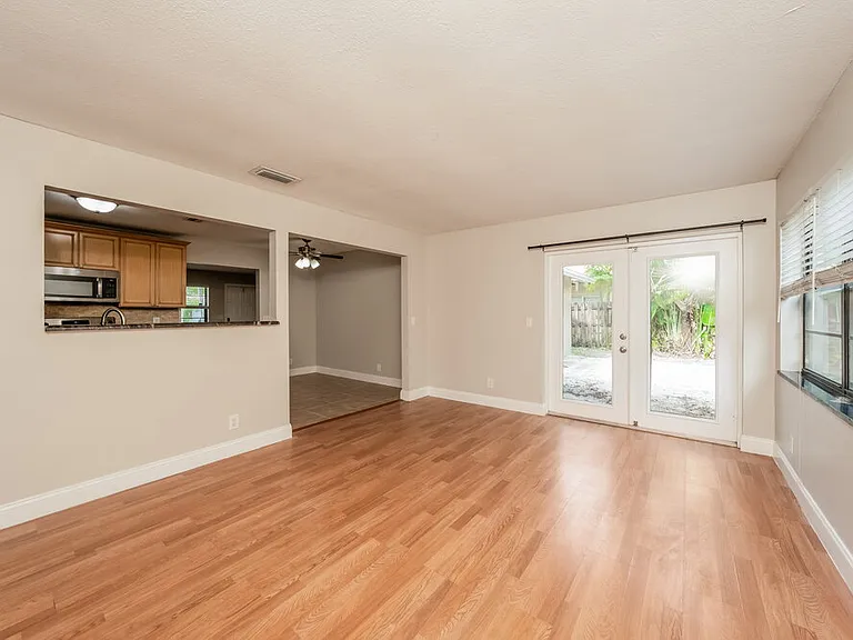 9104 Affirmed Ln — Photo 9