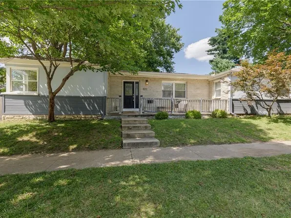 800 E 73rd St, Kansas City, MO 64131
