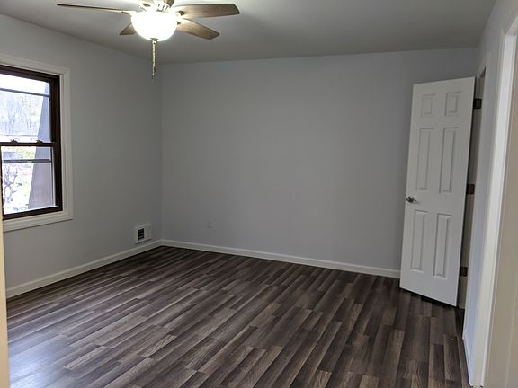 3rd image of 28 Heritage Dr APT D