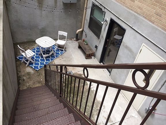 4th image of 136 W 129th St #2