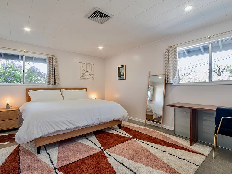 Bedroom 2 King Size - quality mattress